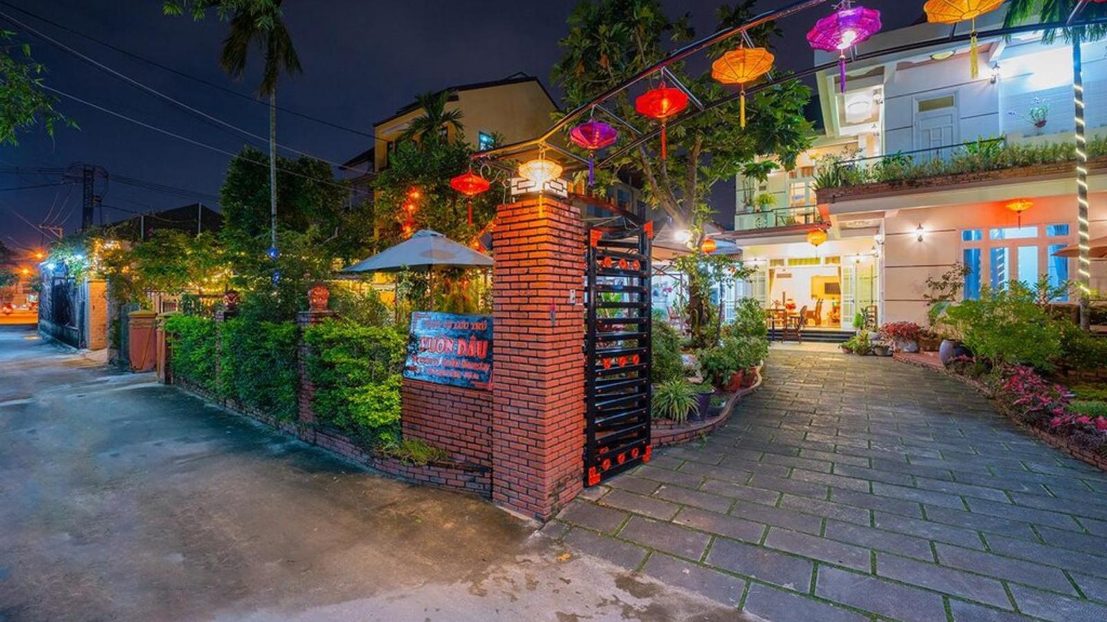 Strawberry Garden Homestay
